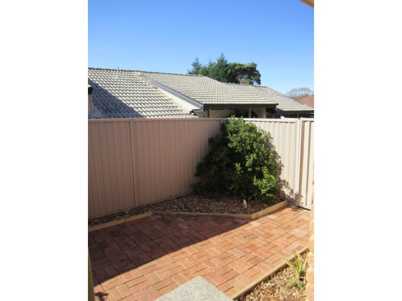 2/17 Althorp Street, East Gosford NSW 2250