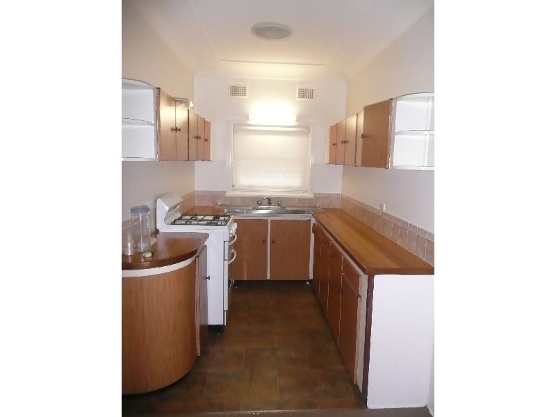 3/37 Mann Street, Gosford NSW 2250