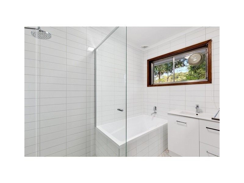 44 Mangrove Rd, Narara NSW 2250