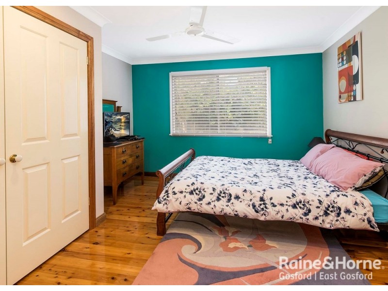 14 Chestnut Street, Wyoming NSW 2250