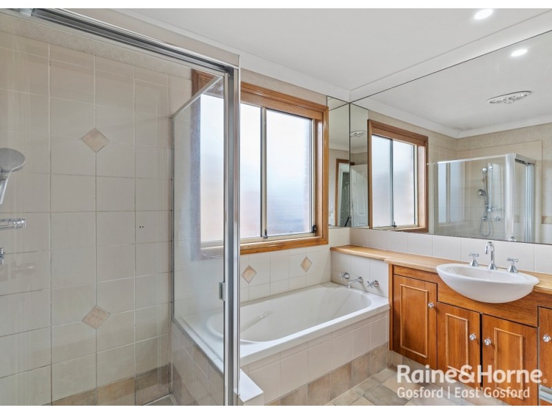7 Gumleaf Close, Erina NSW 2250