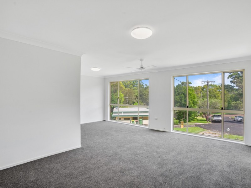 8 Egerton Place, Wyoming NSW 2250