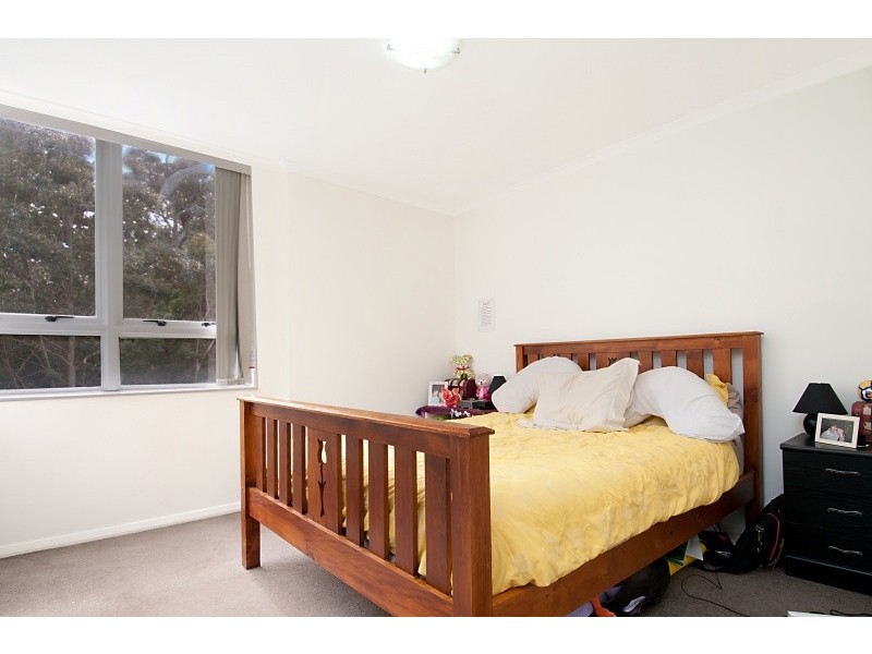 471/80 John Whiteway Drive, Gosford NSW 2250