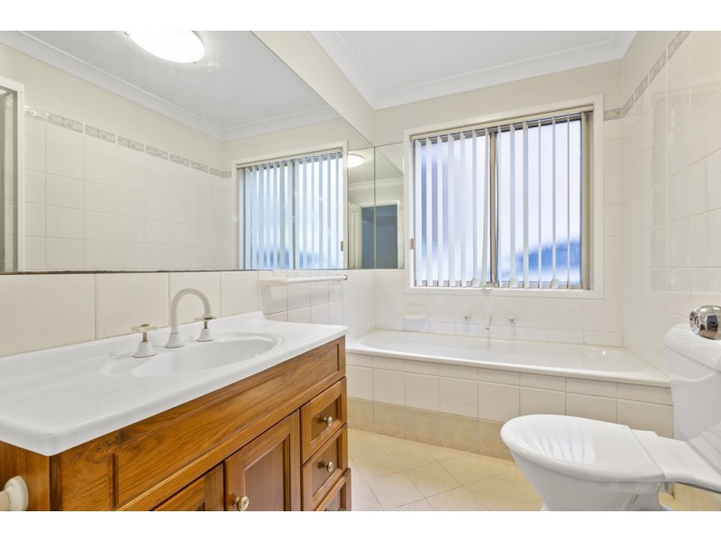 4/52 Frederick Street, Point Frederick NSW 2250