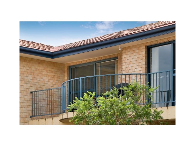 16/29 Central Coast Highway, West Gosford NSW 2250