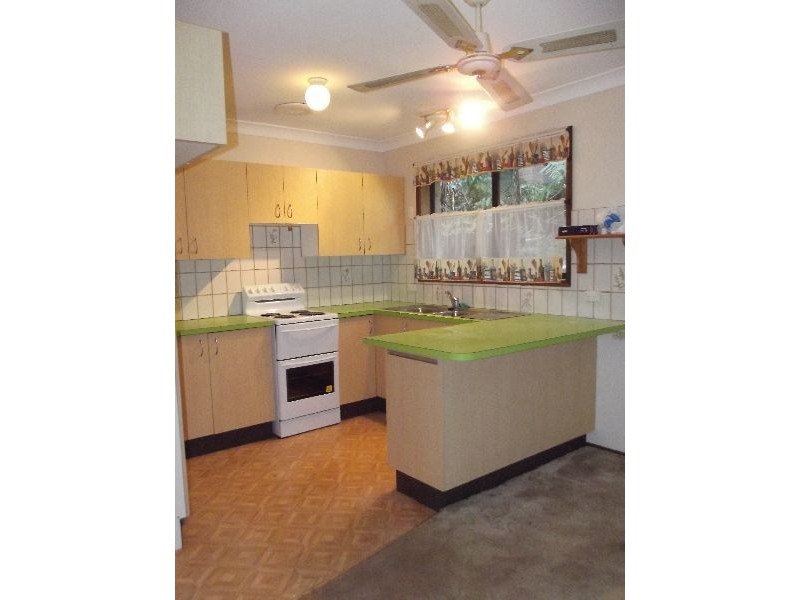 4 Merida Close, Narara NSW 2250