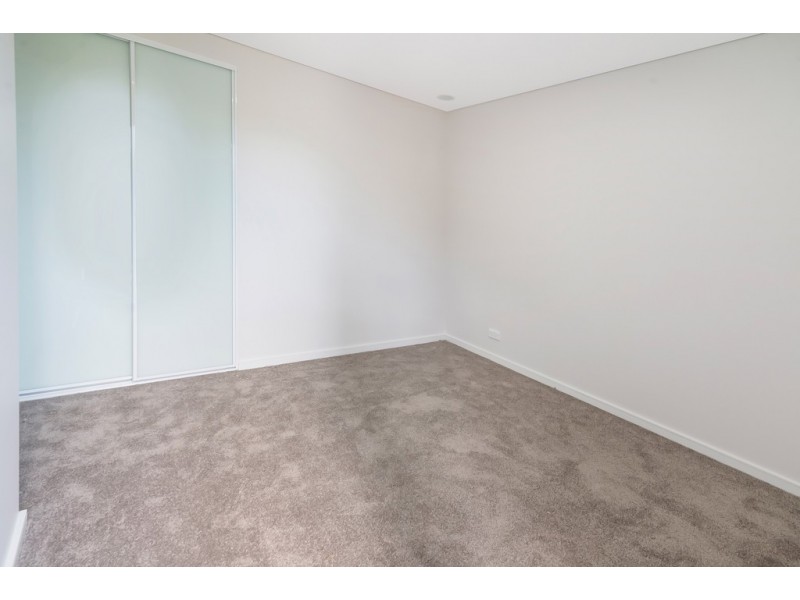 1/14-16 Batley Street, West Gosford NSW 2250