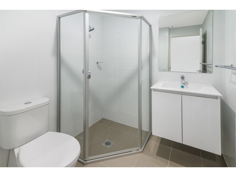 1/14-16 Batley Street, West Gosford NSW 2250