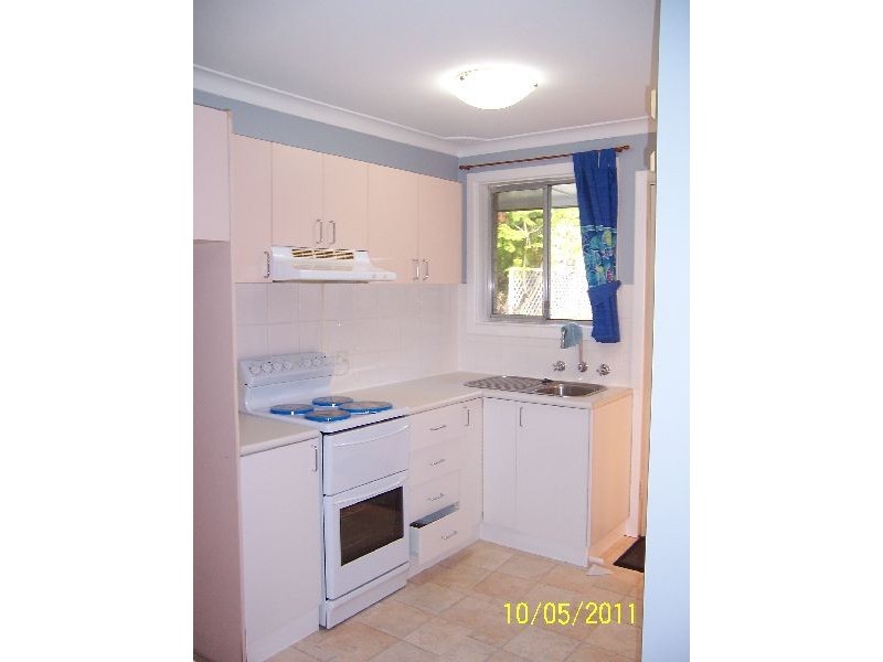 4/33 Central Coast Highway (aka 4/33 Pacific Highway), West Gosford NSW 2250