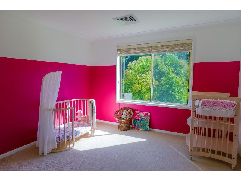4 Samara Close, Fountaindale NSW 2258