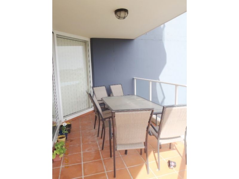 307/97-99 John Whiteway Drive, Gosford NSW 2250