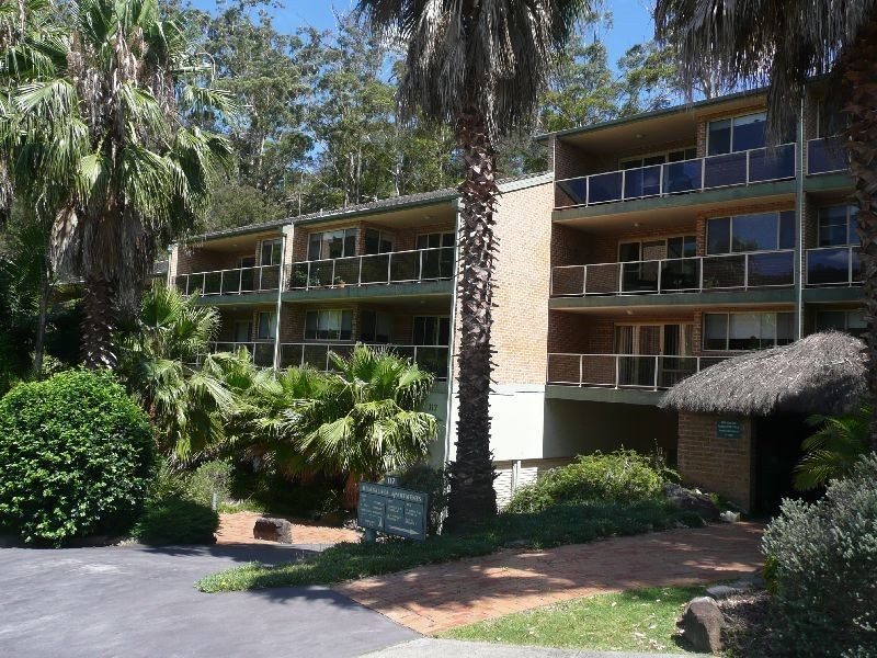 8/117 Johnwhite Way Drive, Gosford NSW 2250