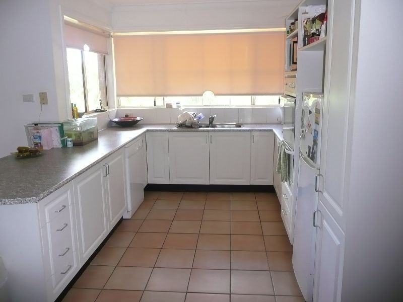 8/117 Johnwhite Way Drive, Gosford NSW 2250