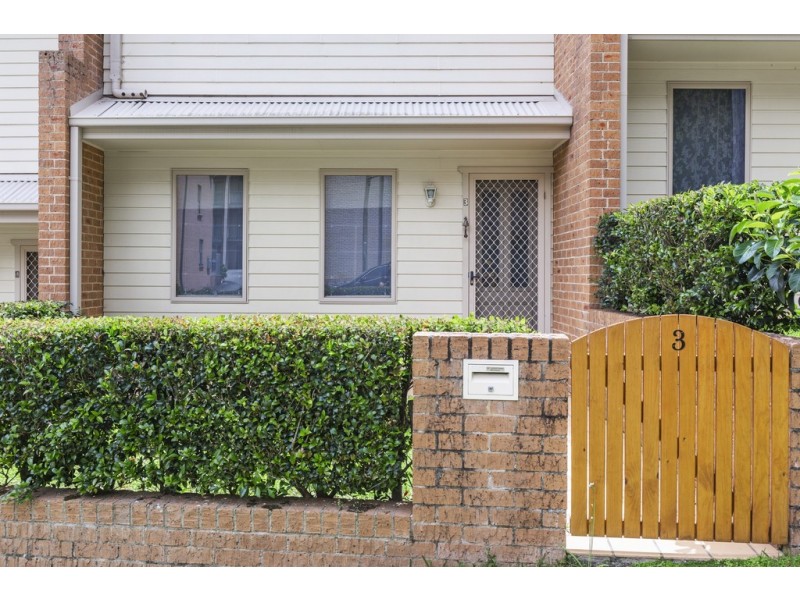 3/163 Gertrude Street, Gosford NSW 2250