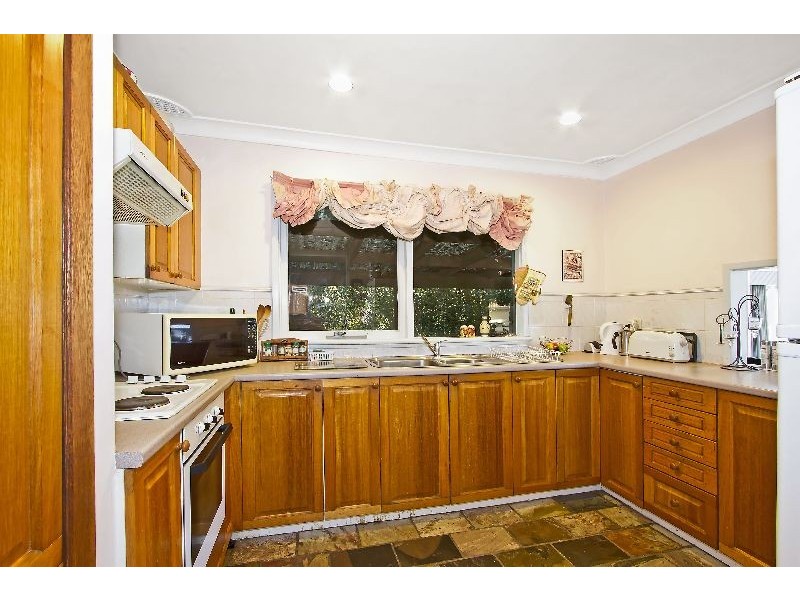 46 Bayview Avenue, East Gosford NSW 2250
