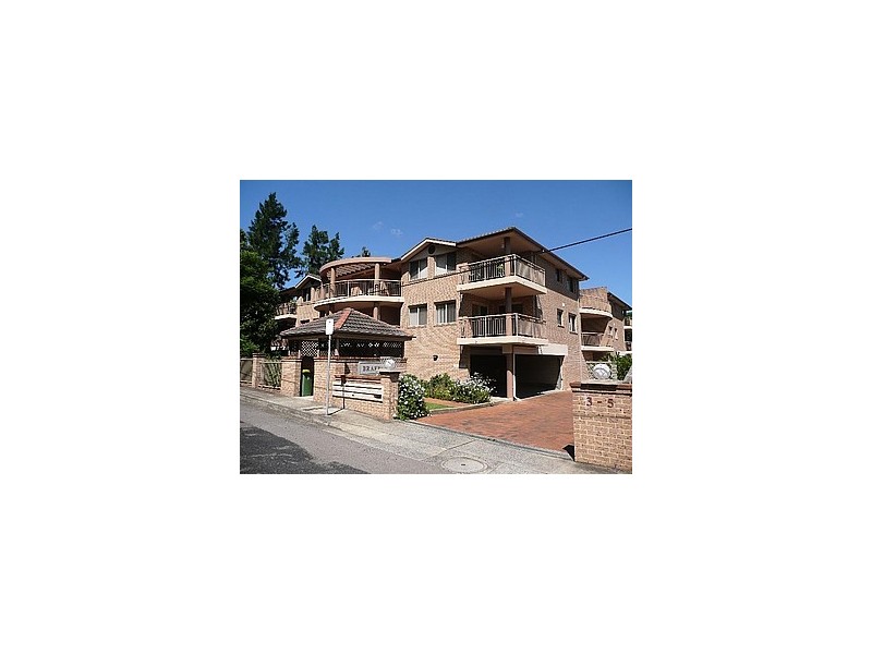 9/3-5 Shortland Street, Point Frederick NSW 2250