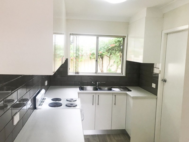 1/30 Henry Parry Drive, Gosford NSW 2250