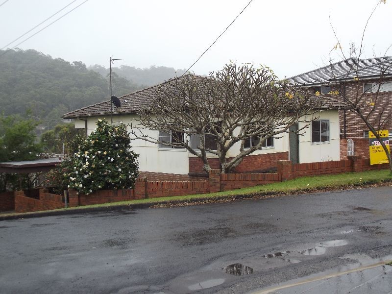 24 Coogee, Point Clare NSW 2250