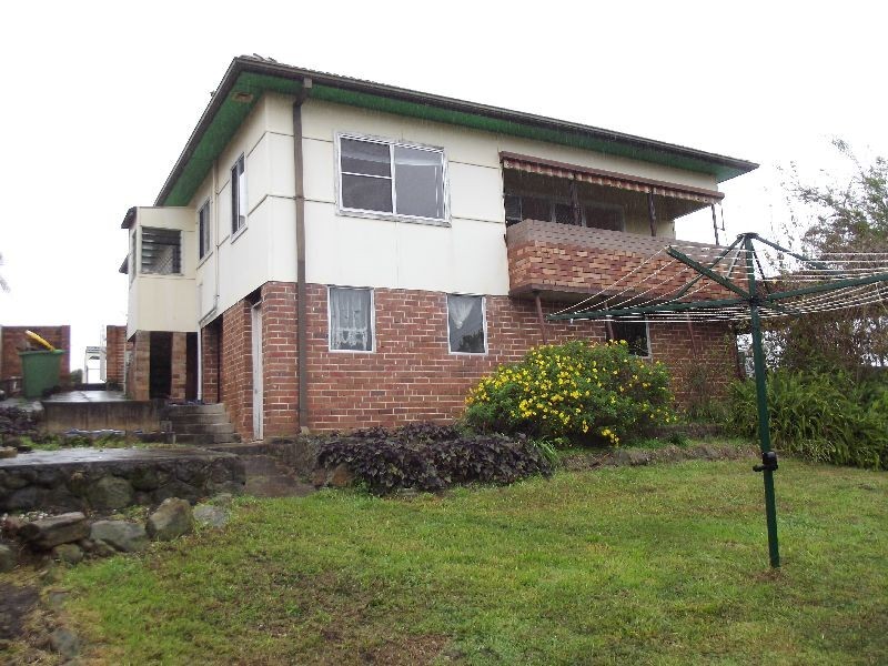 24 Coogee, Point Clare NSW 2250