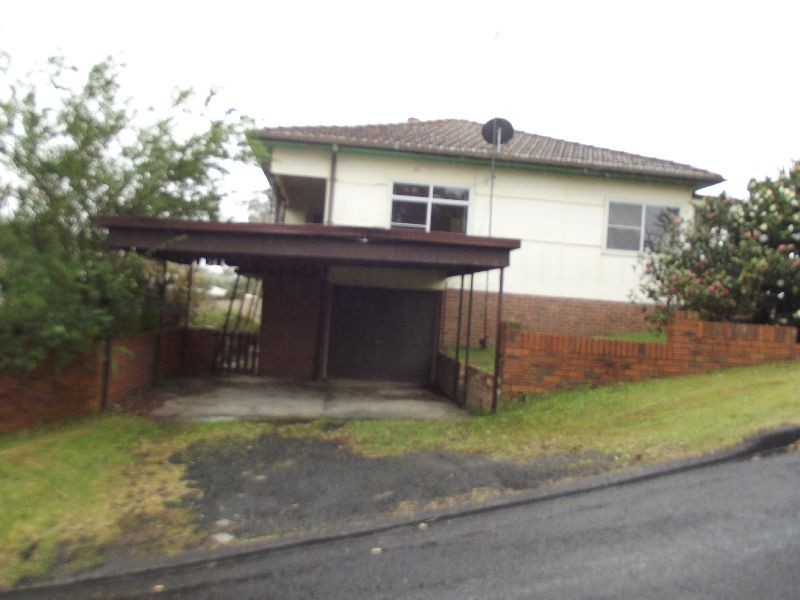 24 Coogee, Point Clare NSW 2250