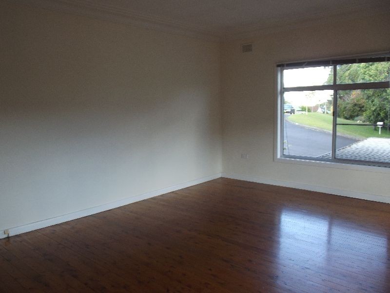 24 Coogee, Point Clare NSW 2250