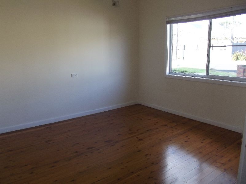 24 Coogee, Point Clare NSW 2250