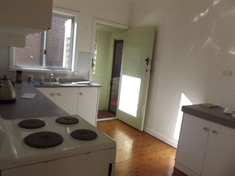 24 Coogee, Point Clare NSW 2250