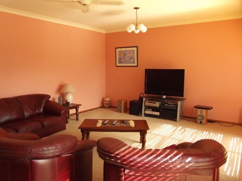 14 Coolawin Circle, Narara NSW 2250