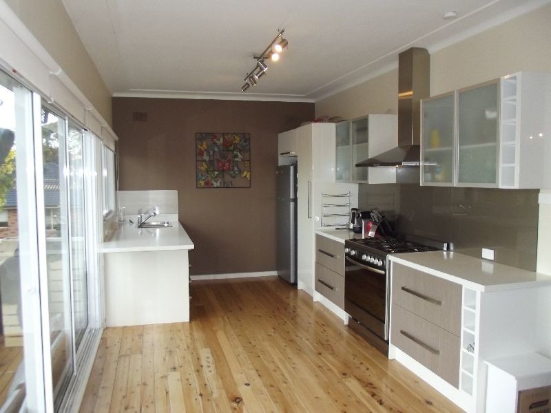 10 Ogilvie Street, Terrigal NSW 2260