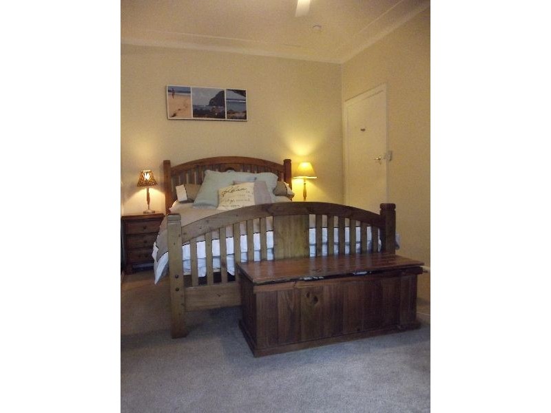 10 Ogilvie Street, Terrigal NSW 2260