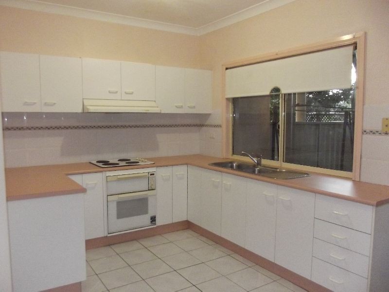 3/8 Beechwood Close, Ourimbah NSW 2258