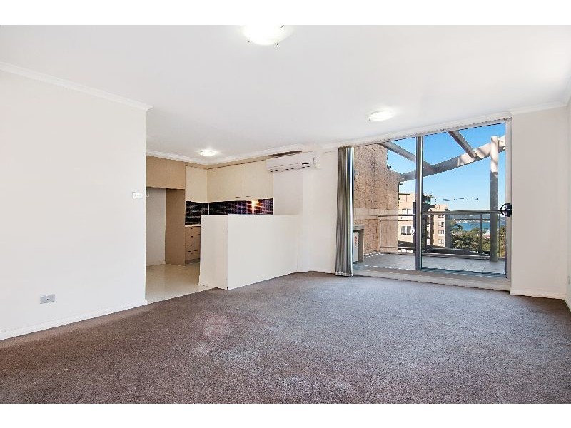 371/80 John Whiteway Drive, Gosford NSW 2250