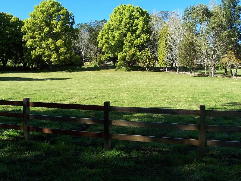 200 MacDonalds Road, Lisarow NSW 2250