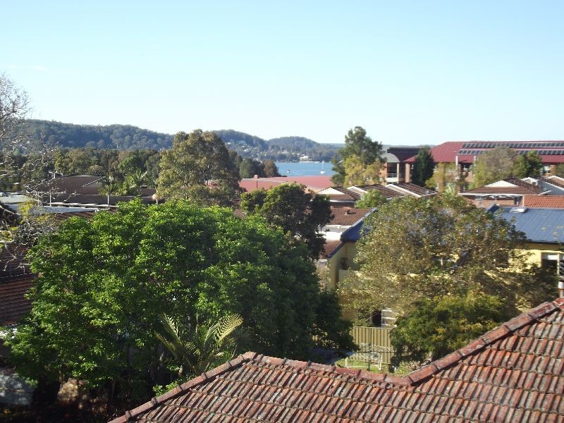 8/33 York Street, Point Frederick NSW 2250