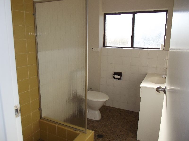 8/33 York Street, Point Frederick NSW 2250