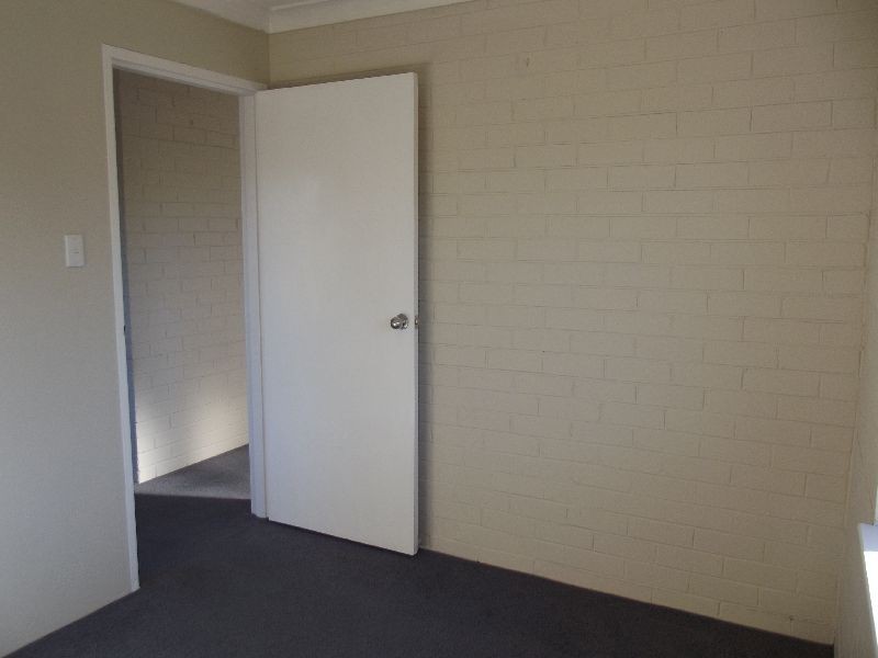 8/33 York Street, Point Frederick NSW 2250