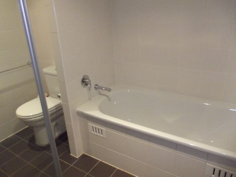 12/80 John Whiteway Drive, Gosford NSW 2250