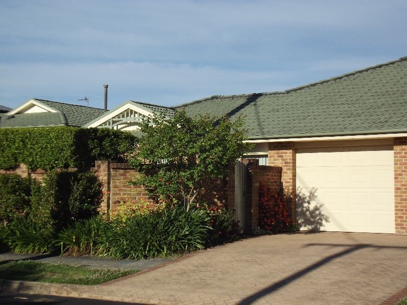 9/183-185 Albany Street, Point Frederick NSW 2250