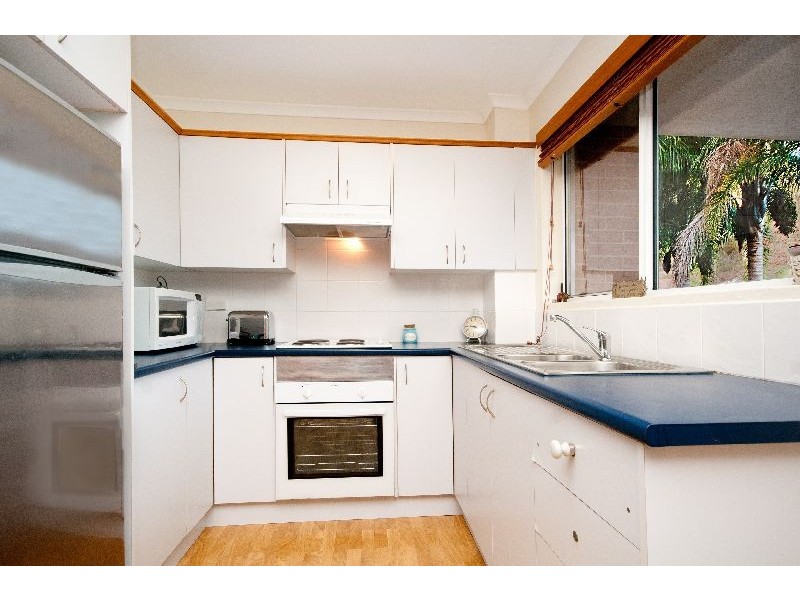 2/23-27 Hills Street, Gosford NSW 2250