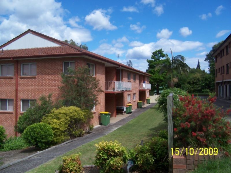 4/174 Gertrude Street, Gosford NSW 2250