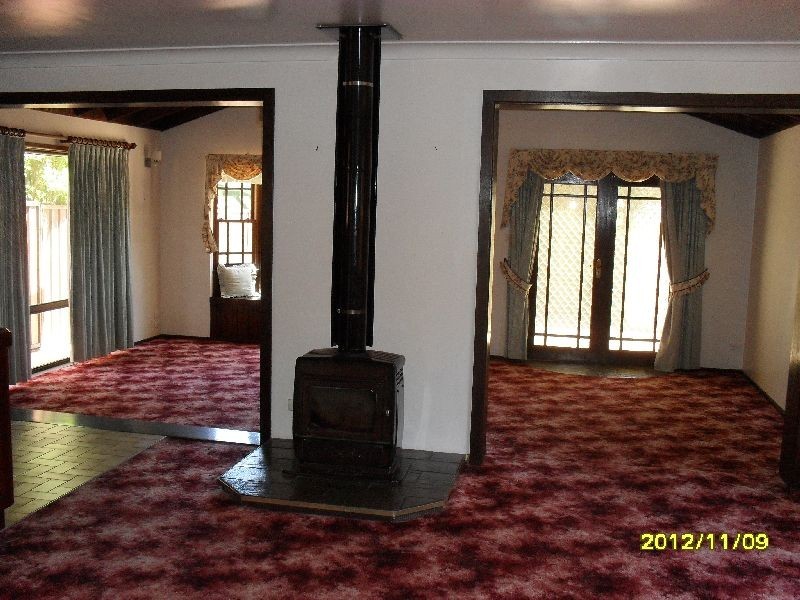 10 Water Street, Kincumber NSW 2251