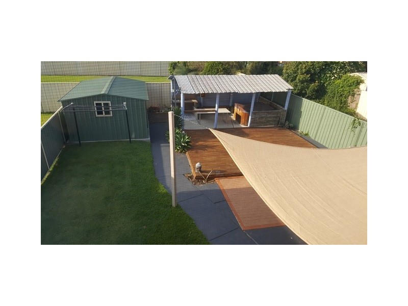 31 Lucinda Avenue, Killarney Vale NSW 2261