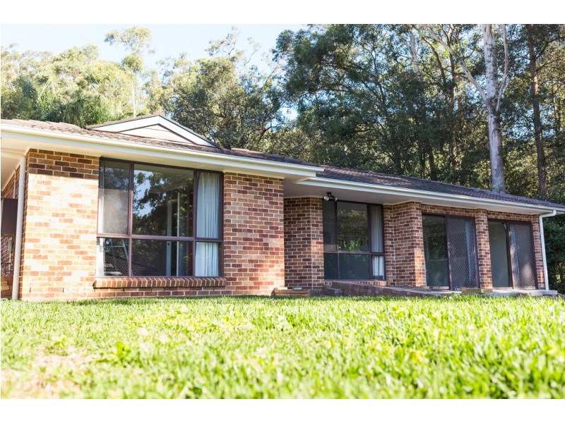 17 Jacana Avenue, Narara NSW 2250