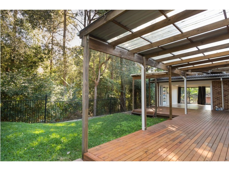 17 Jacana Avenue, Narara NSW 2250