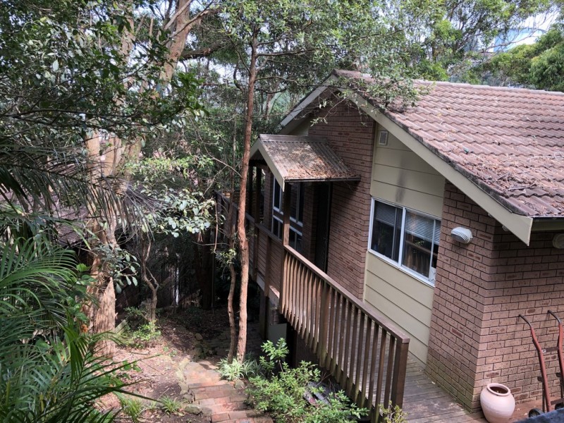 25 Coast Road, North Avoca NSW 2260