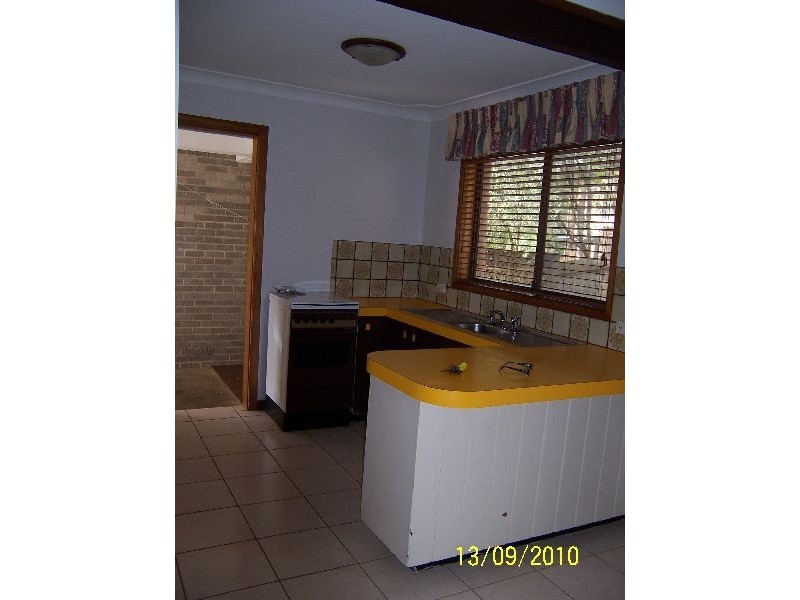 2/17 Ward Street, Gosford NSW 2250