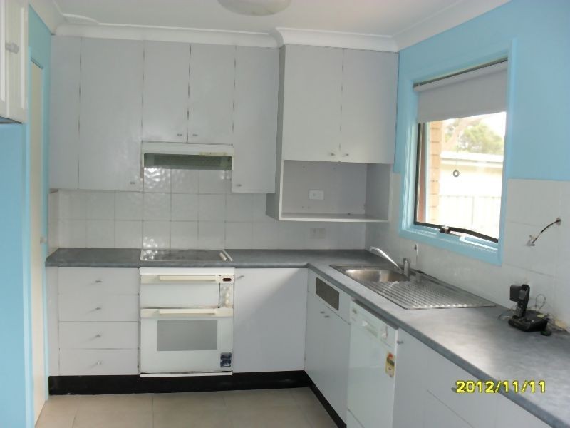 5 Jerribin Street, Wyoming NSW 2250