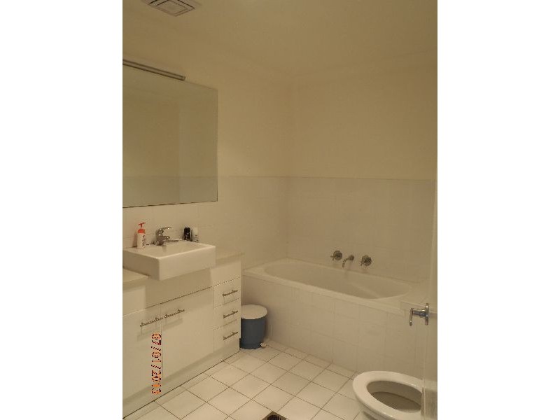 19/13-17 Moore Street, West Gosford NSW 2250