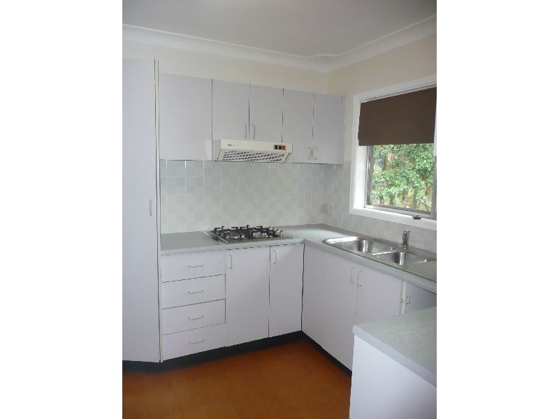 5 Dougal Drive, Wyoming NSW 2250