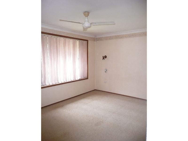 5 Dougal Drive, Wyoming NSW 2250